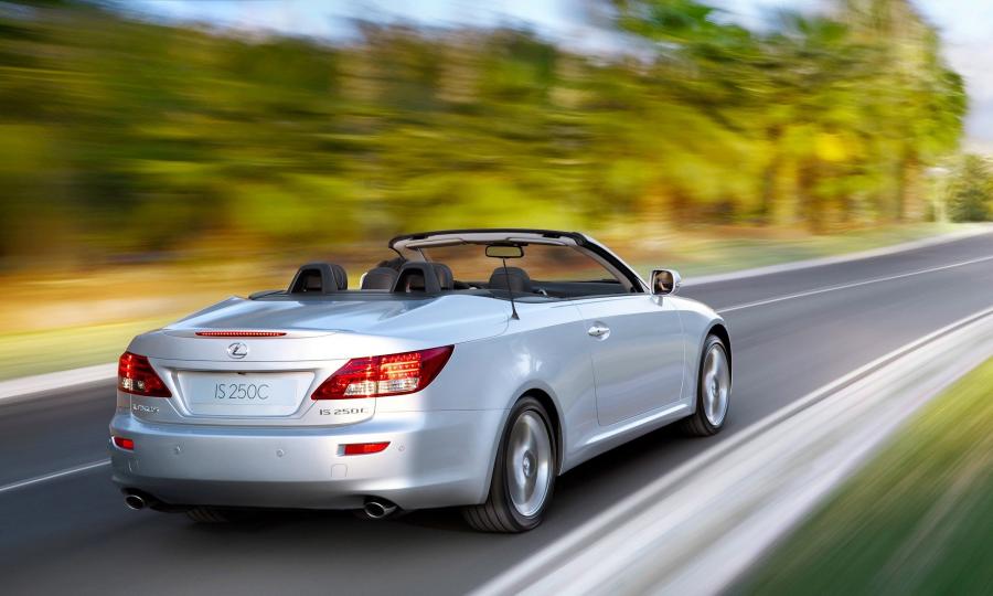  Lexus IS250C 2008 года  (фото 23 из 113)